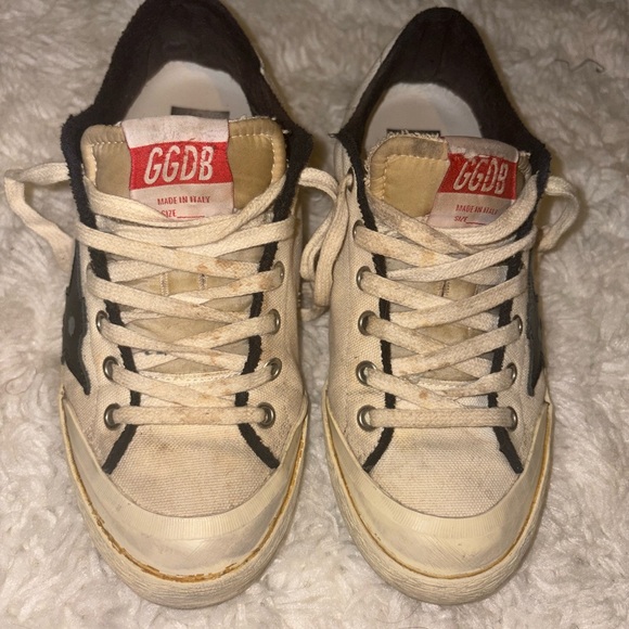 Golden Goose Cream and Black Super-Star Sneakers - Picture 1 of 11